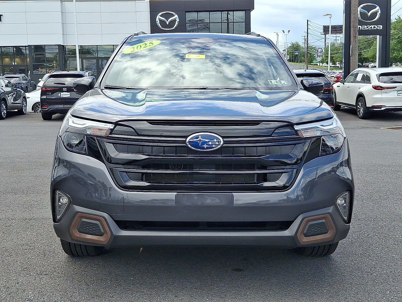2025 Subaru Forester Sport photo 2