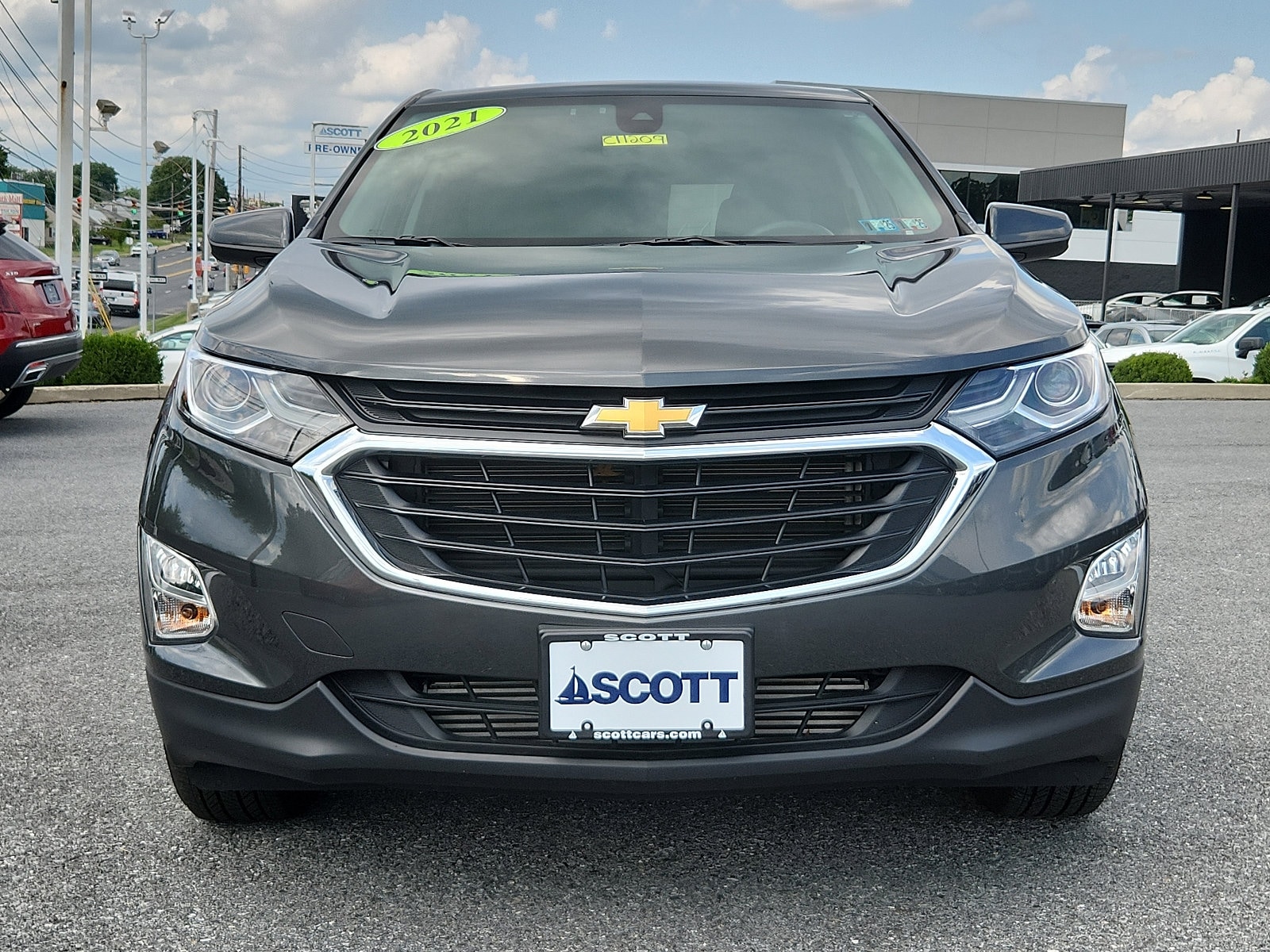 Used 2021 Chevrolet Equinox LT with VIN 3GNAXUEV8ML380393 for sale in Allentown, PA