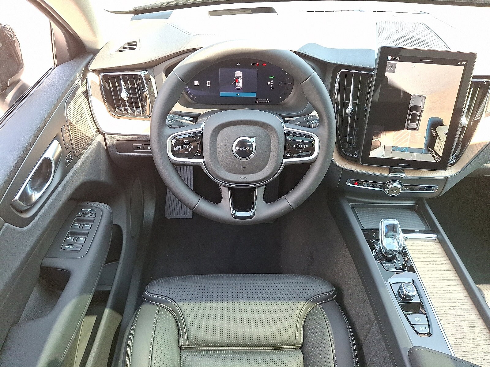 2026 Volvo XC60 Ultra - Photo 8