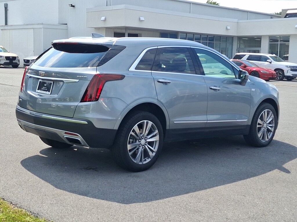 Used 2024 CADILLAC XT5 Premium Luxury SUV