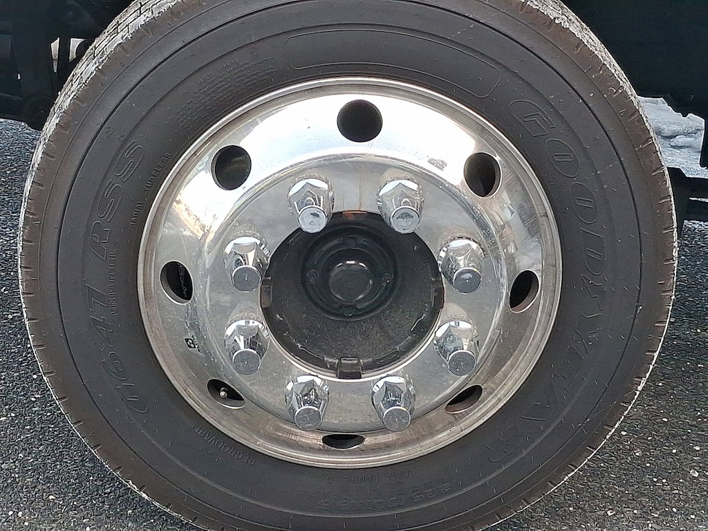 Used 2024 Chevrolet Truck Crew Cab