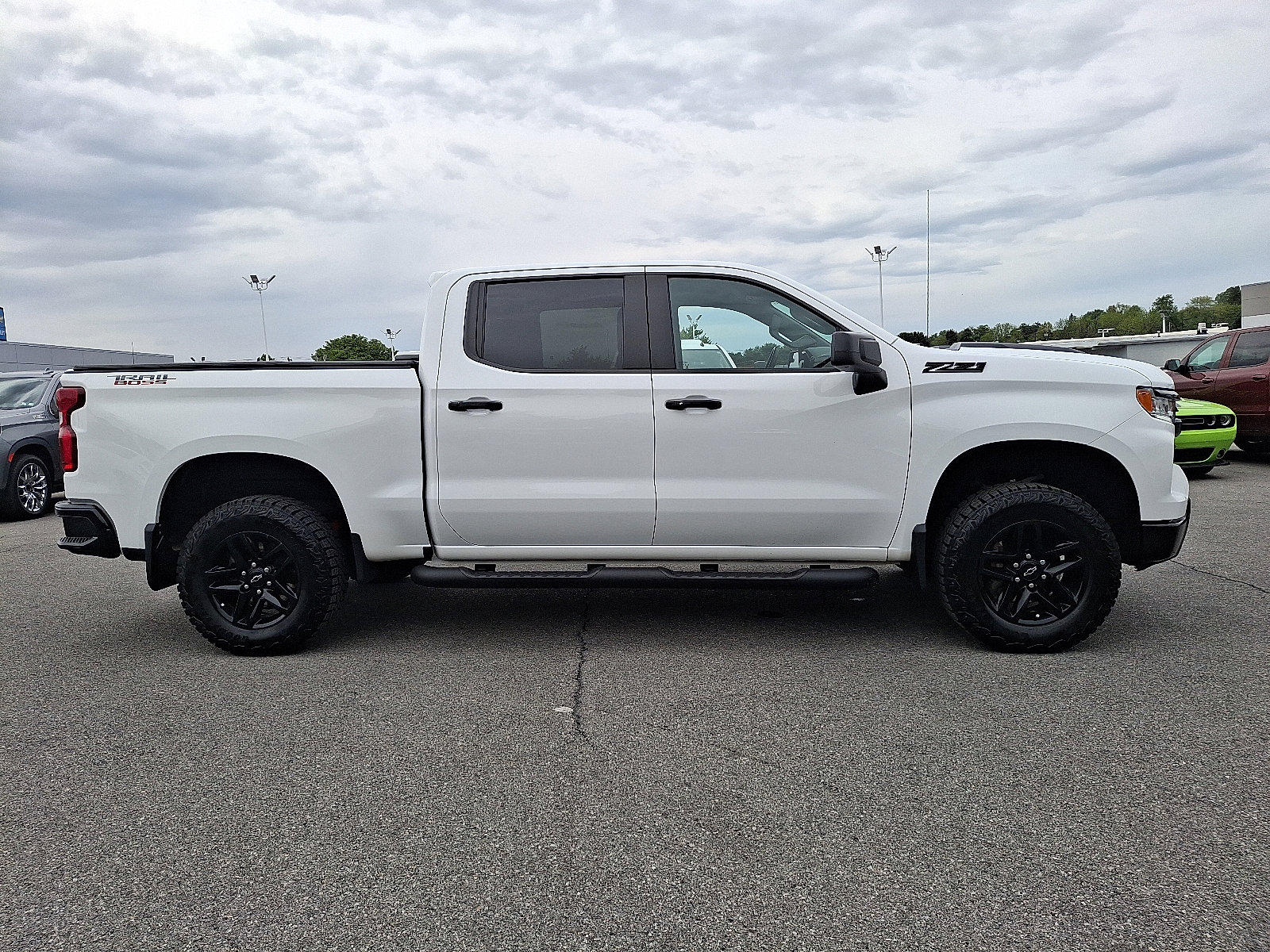 2024 Chevrolet Silverado 1500 LT Trail Boss - Photo 7