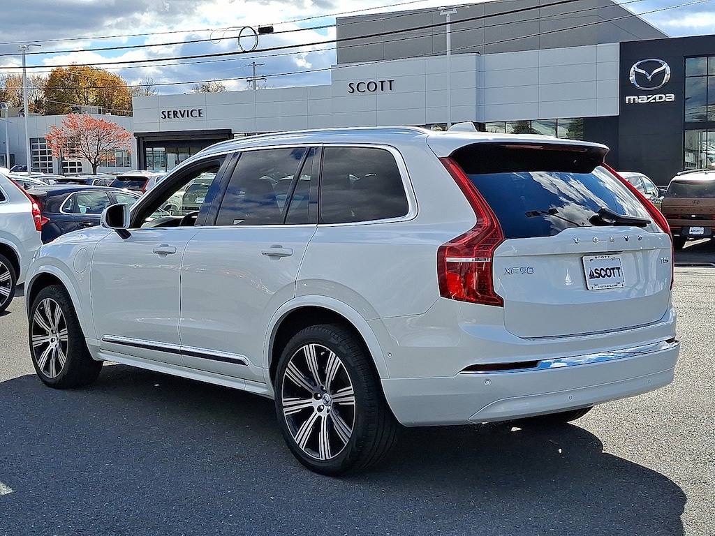 Certified 2025 Volvo XC90 plug-in hybrid T8 Ultra 7-Seater SUV