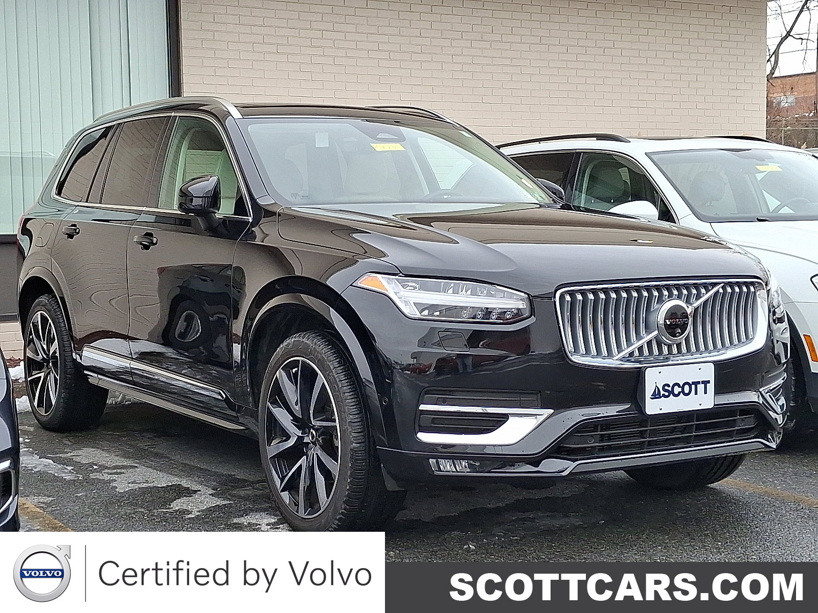 2024 Volvo XC90 Plus's photo