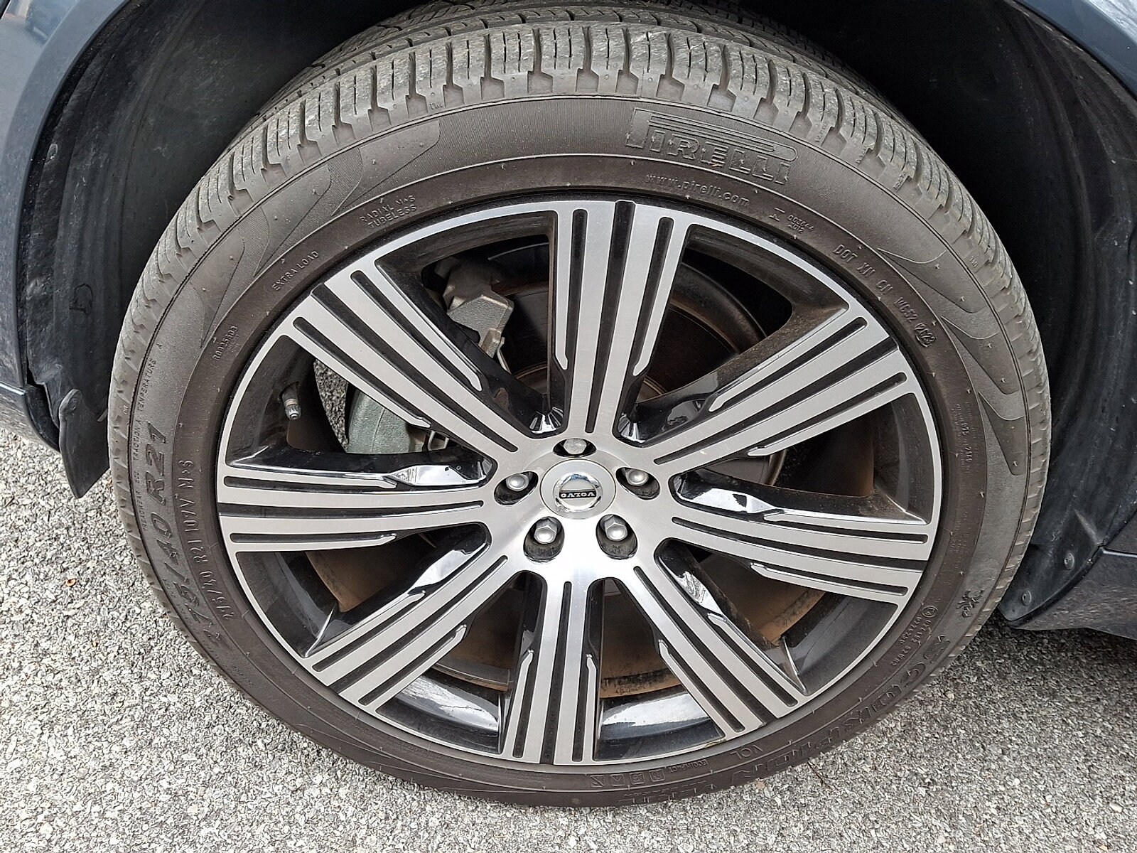 2024 Volvo XC90 Plus photo 4