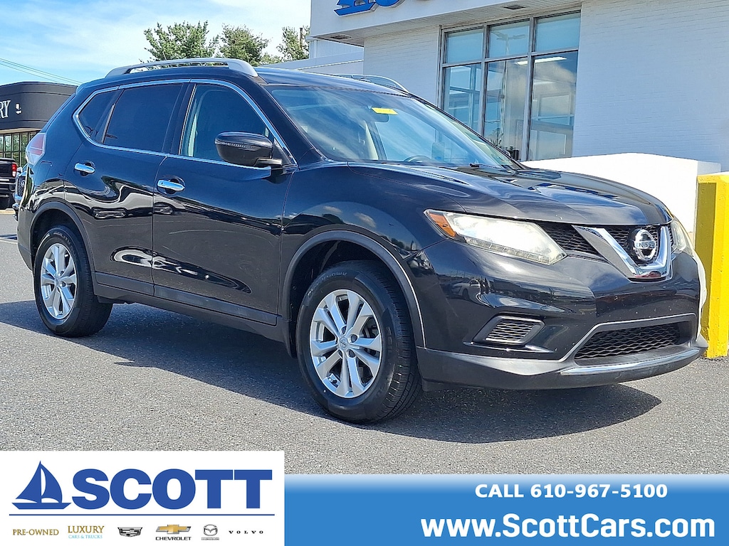Used 2016 Nissan Rogue SV SUV