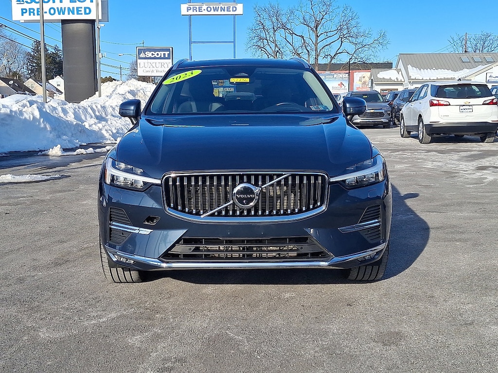 Certified 2023 Volvo XC60 B6 AWD Ultimate Bright SUV