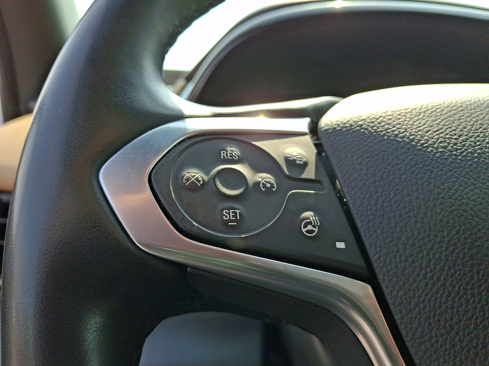 2023 Chevrolet Traverse Premier - Photo 23