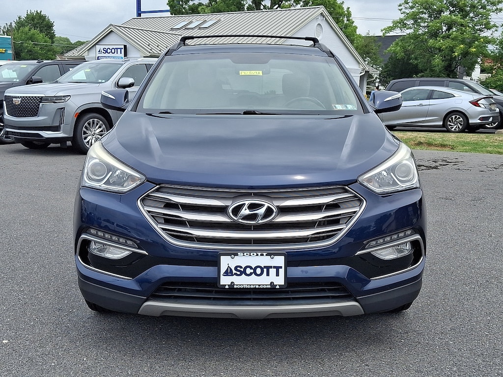 Used 2018 Hyundai Santa Fe Sport 2.4L SUV