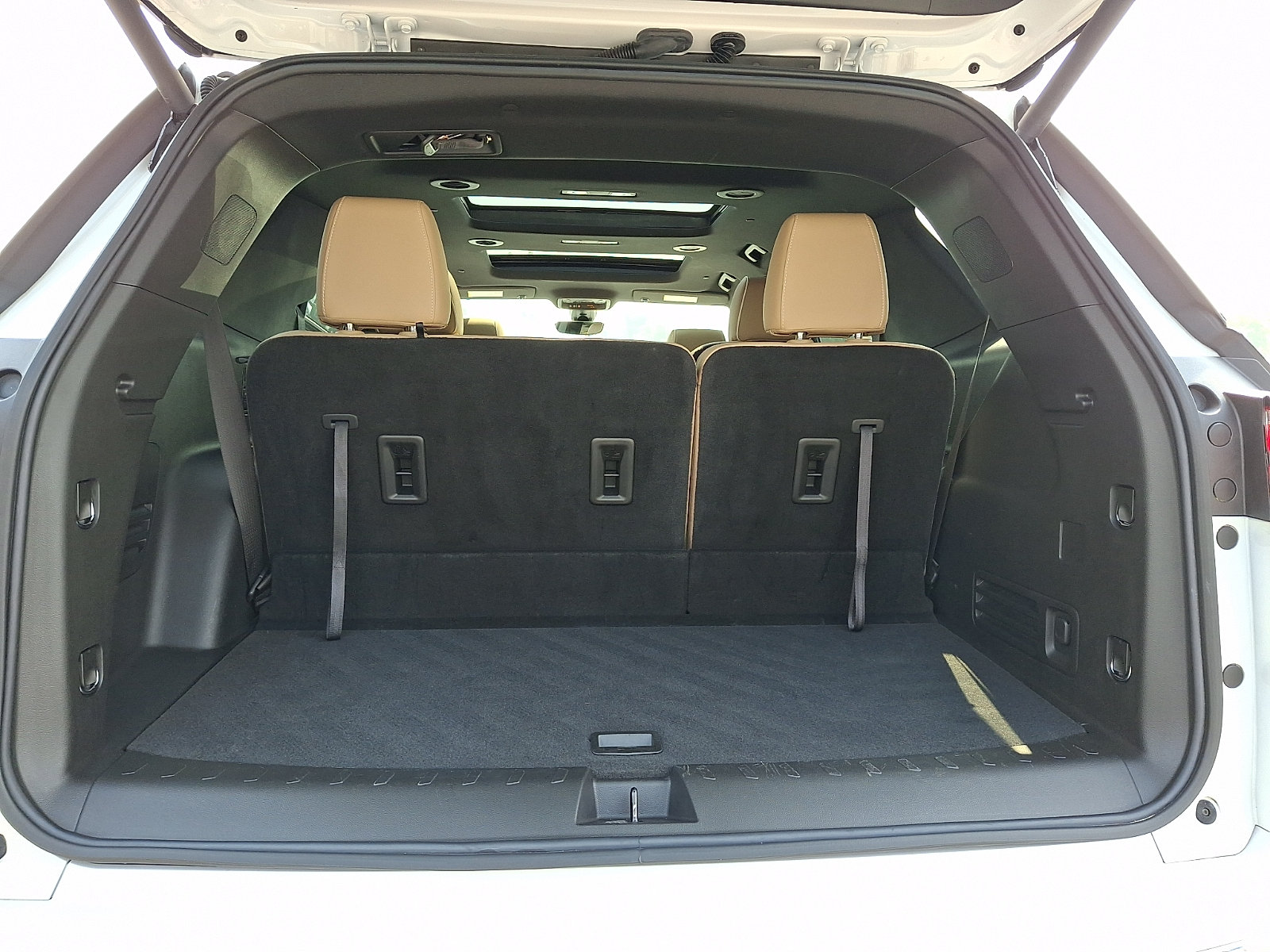 2023 Chevrolet Traverse Premier - Photo 31