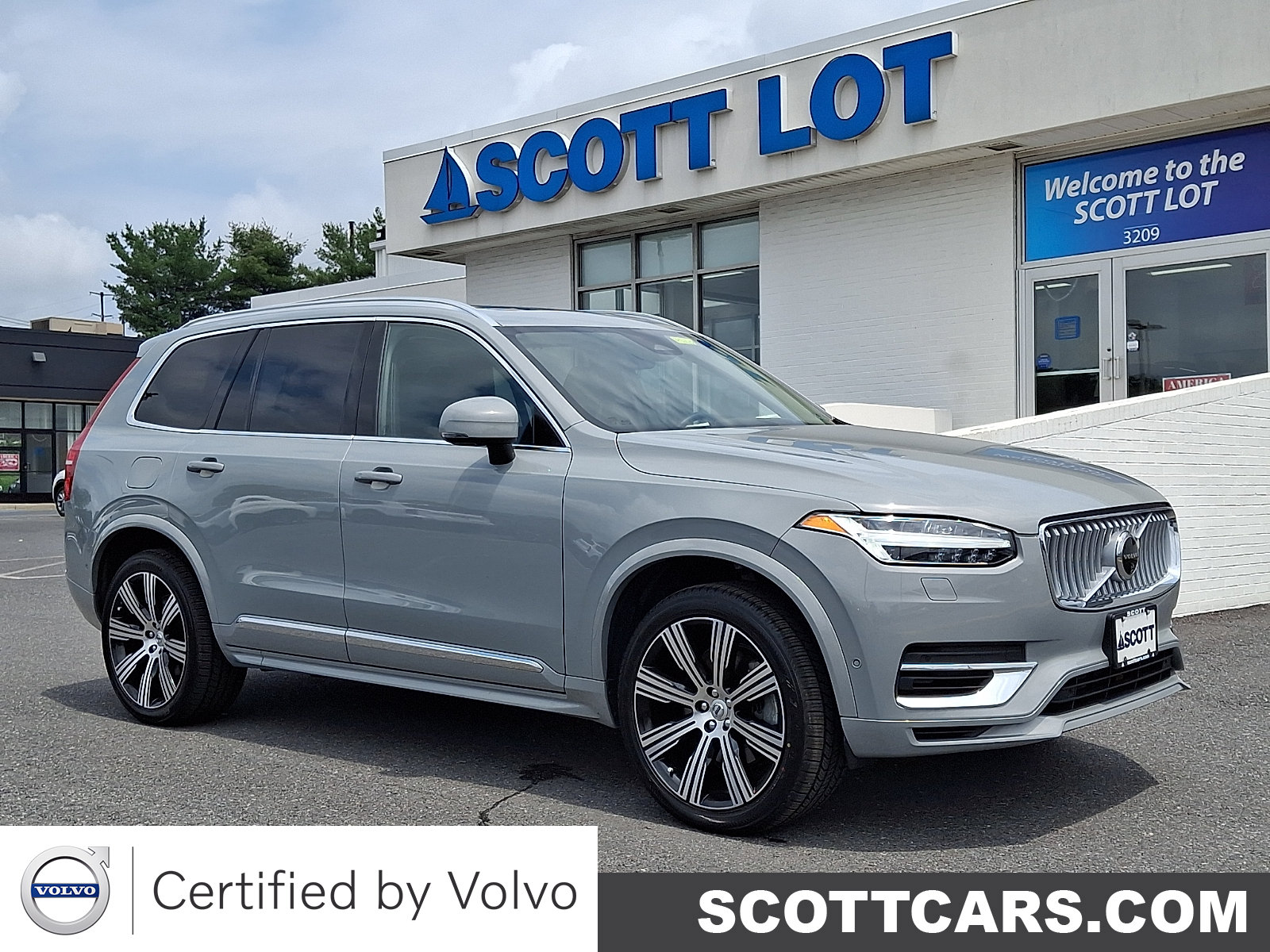 2025 Volvo XC90 Plug-In Hybrid