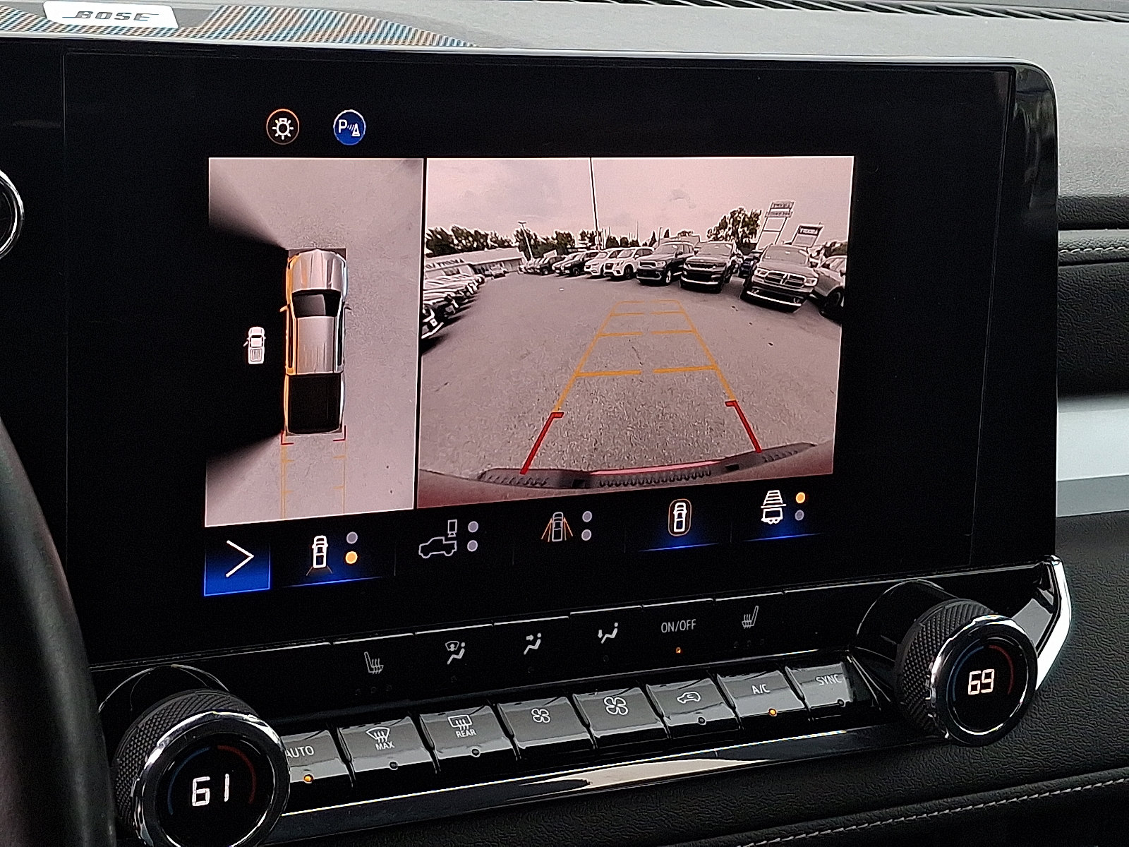 2023 Chevrolet Colorado LT - Photo 21