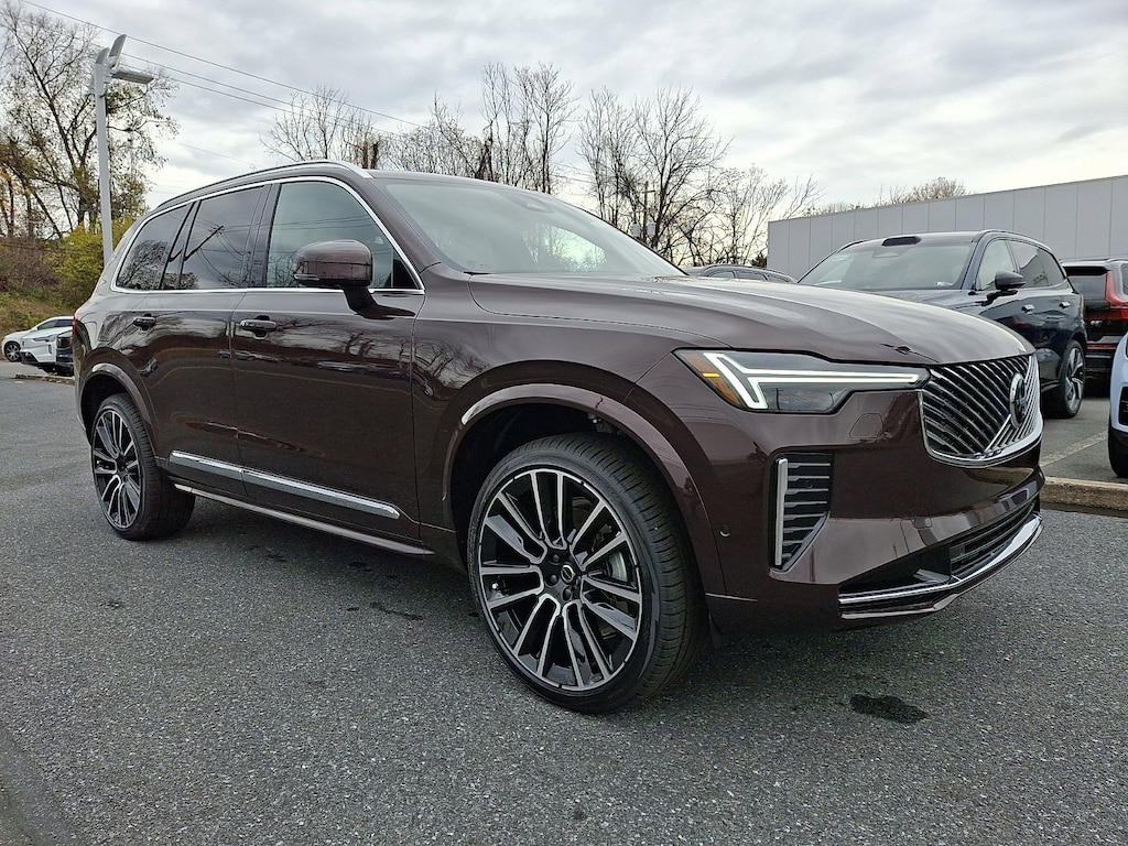New 2026 Volvo XC90 B6 Plus 7-Seater SUV