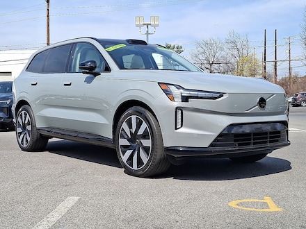 2025 Volvo EX90 Twin Motor Ultra 7-Seater SUV