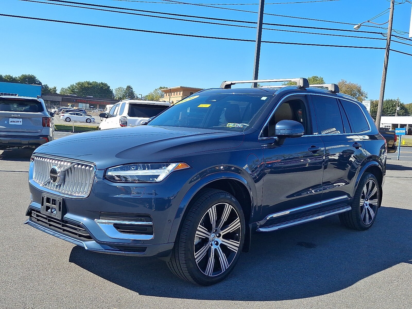 2024 Volvo XC90 Recharge T8 Ultimate photo 2