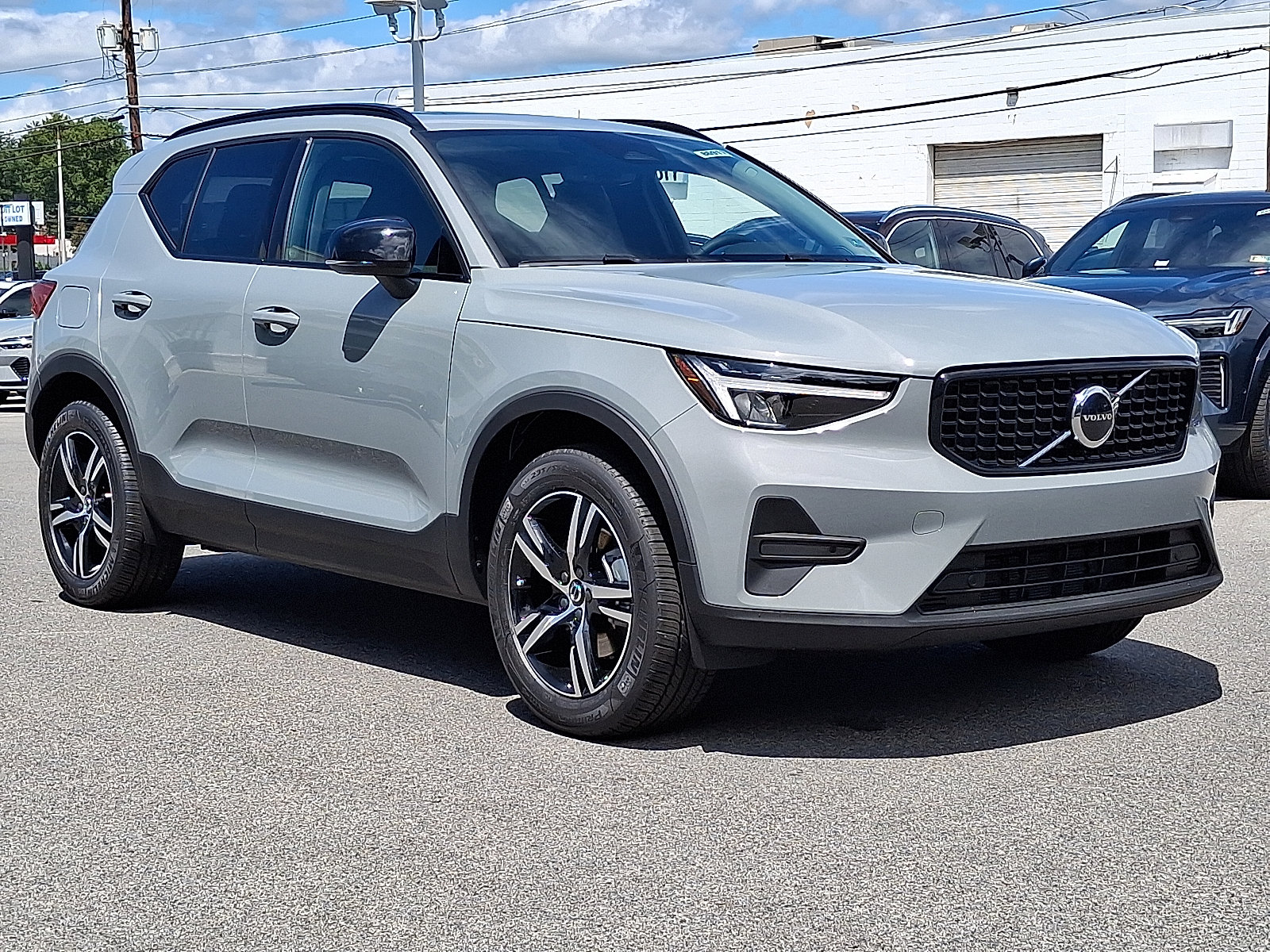 2026 Volvo XC40
