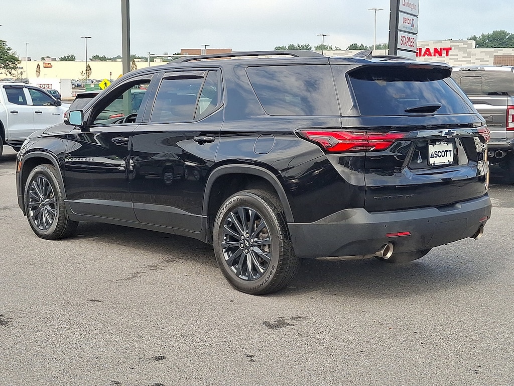 Used 2023 Chevrolet Traverse RS SUV