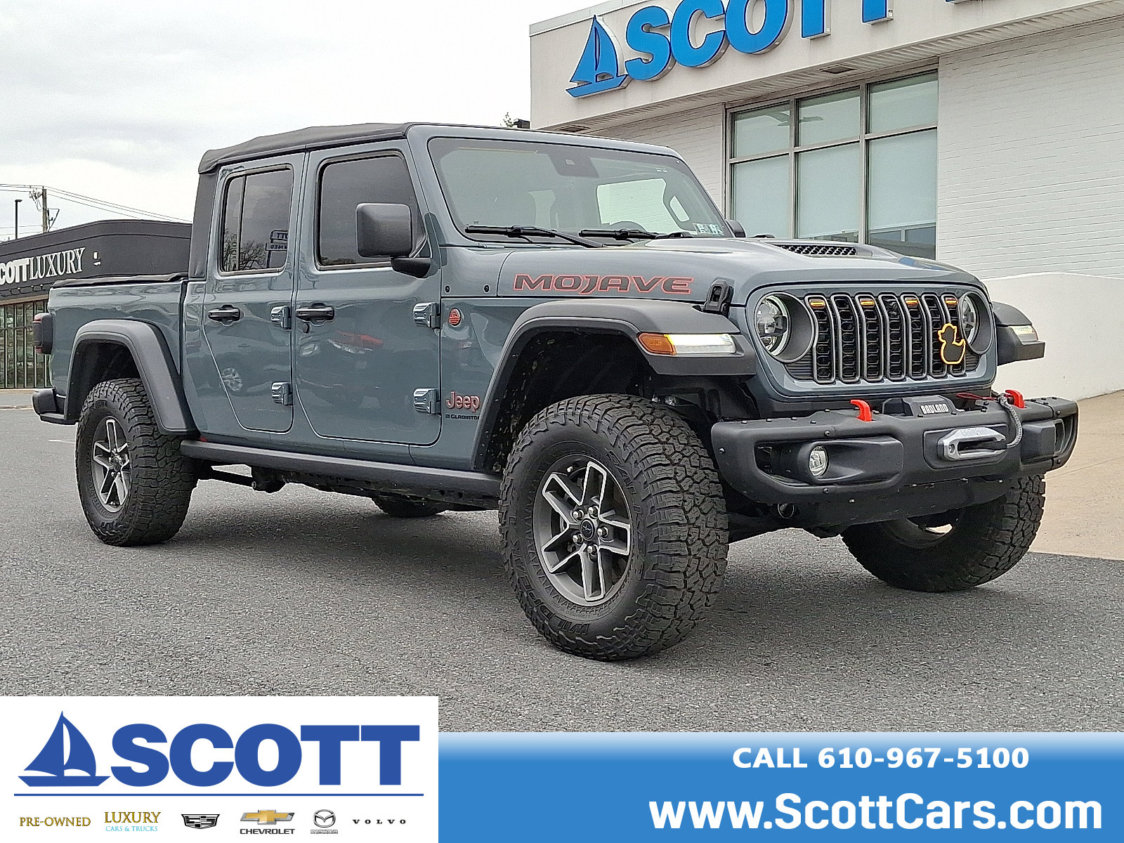 2025 Jeep Gladiator Mojave Auto's photo