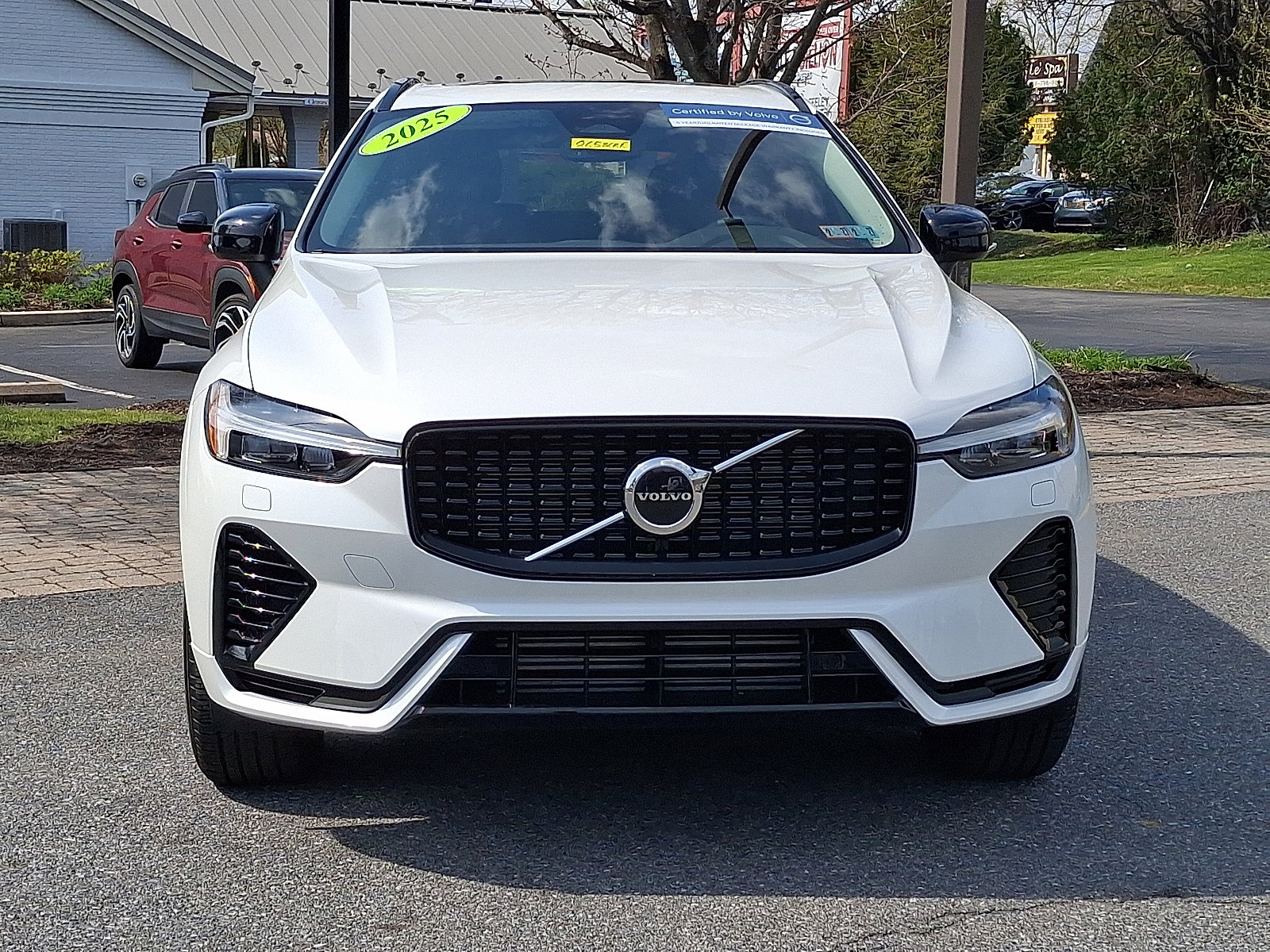 Used 2025 Volvo XC60 Core with VIN YV4H60RJ2S1121717 for sale in Allentown, PA