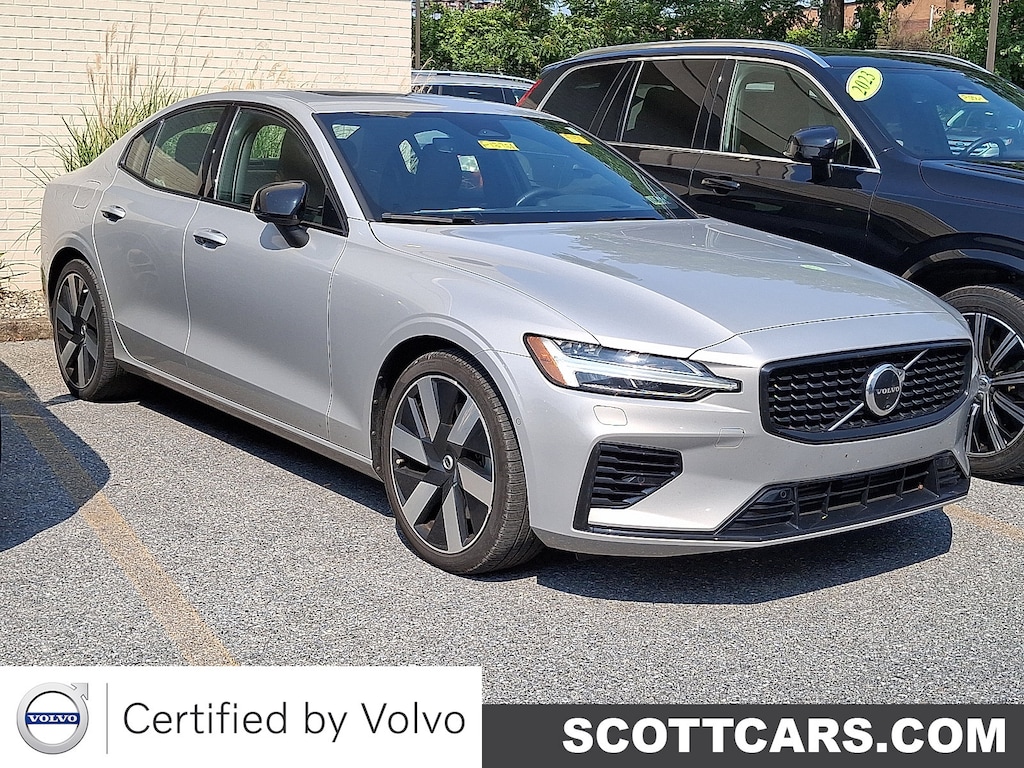Used 2024 Volvo S60 plug-in hybrid T8 Ultimate Dark Sedan
