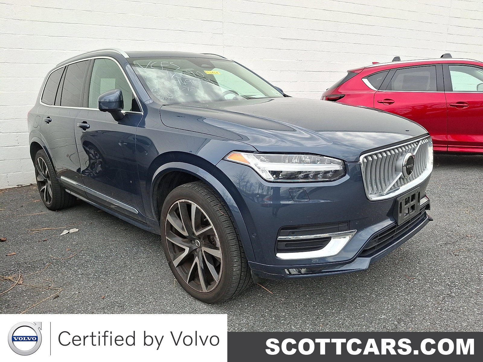 2023 Volvo XC90 SUV 