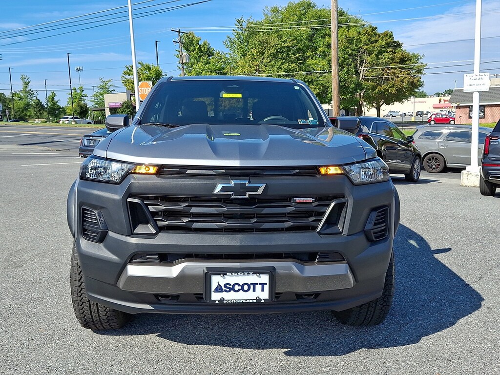 Used 2025 Chevrolet Colorado Trail Boss Truck Crew Cab