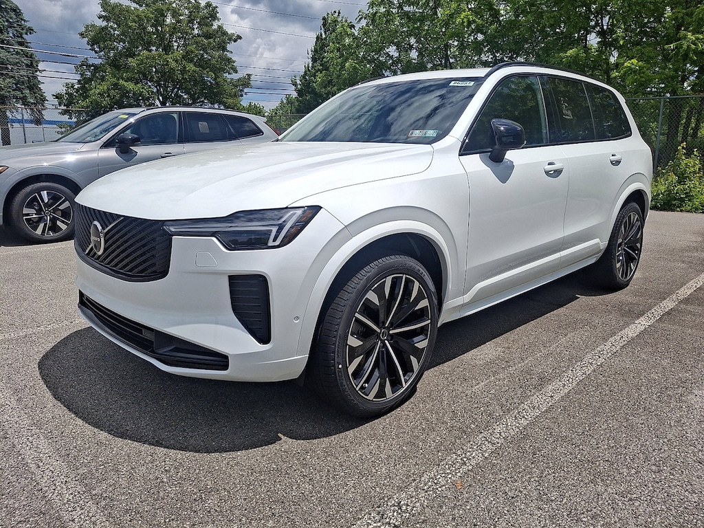 New 2026 Volvo XC90 B6 Ultra Dark Theme 6-Seater SUV