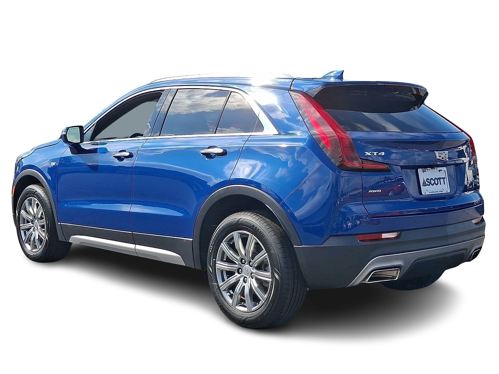 2023 Cadillac XT4 Premium Luxury photo 3