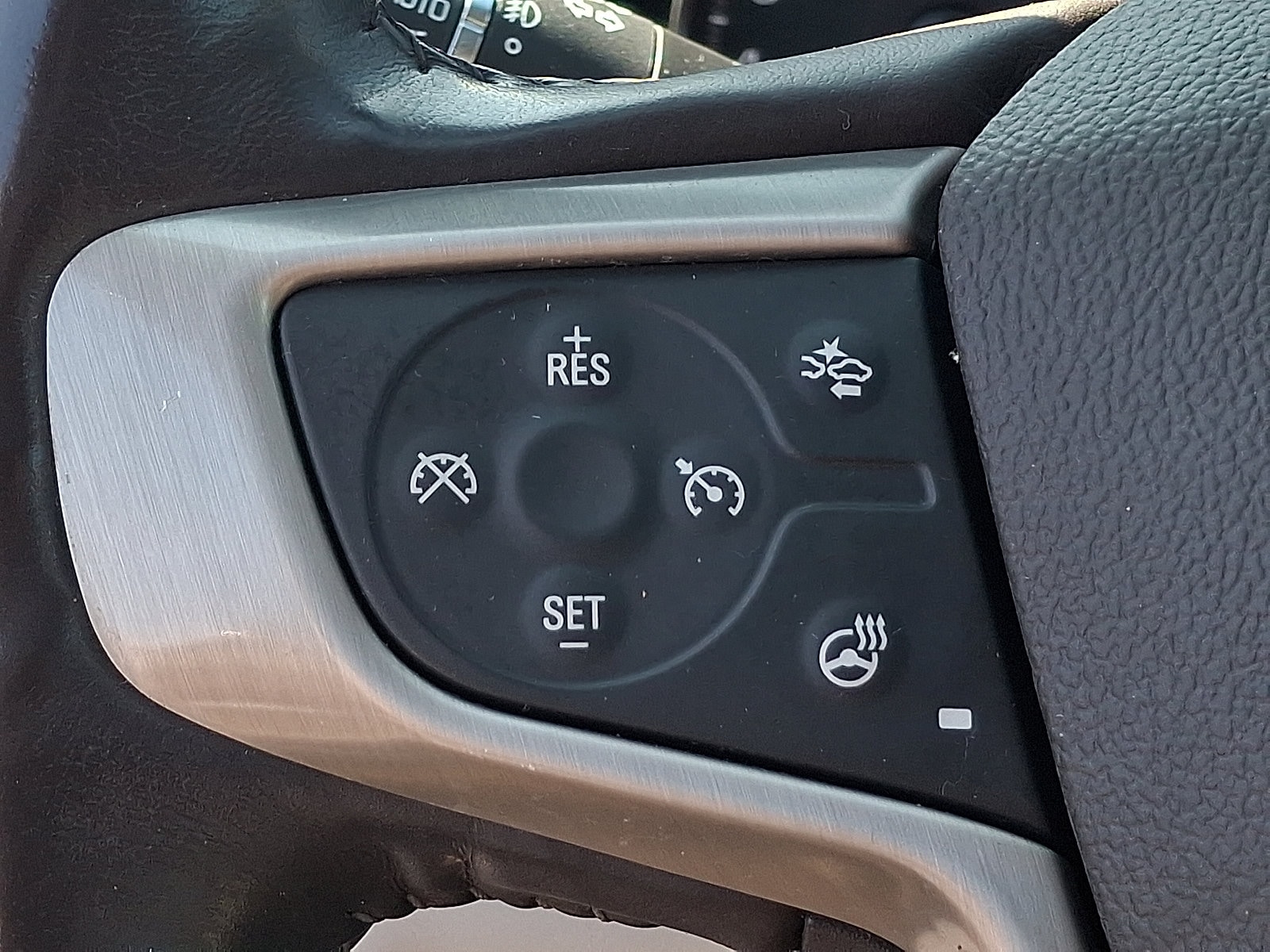 2018 GMC Acadia Denali - Photo 17