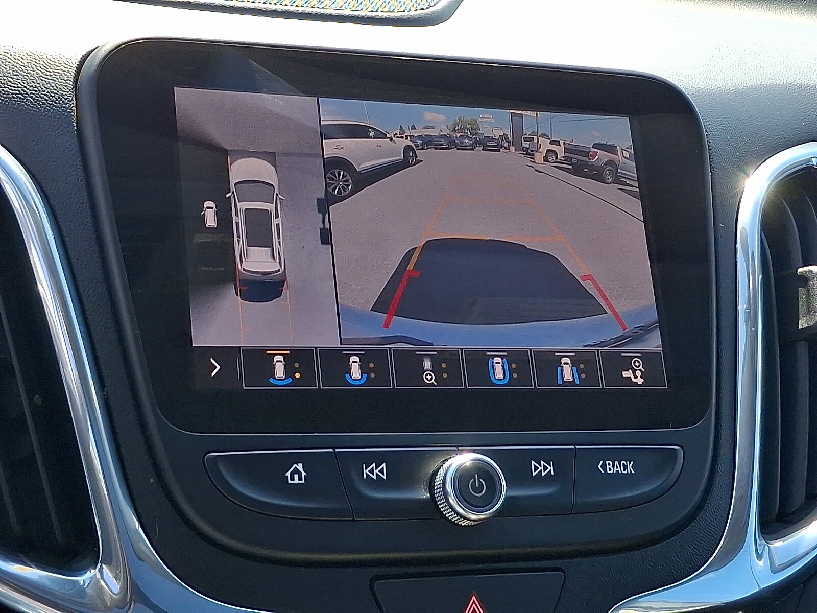 2019 Chevrolet Equinox Premier - Photo 23