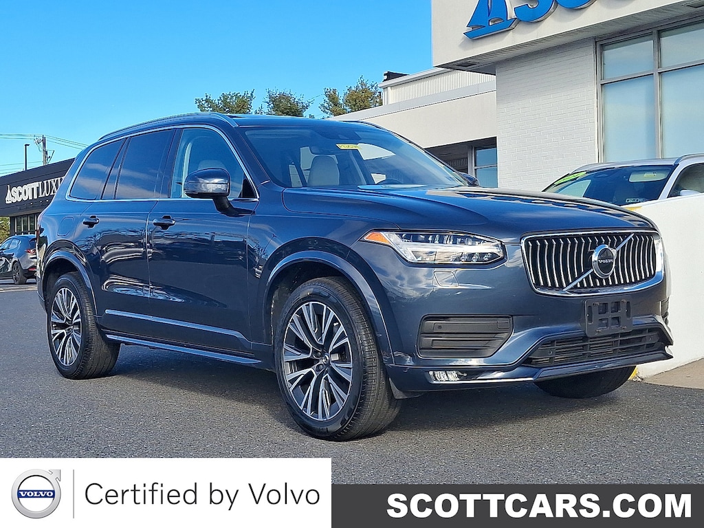 Certified 2022 Volvo XC90 T6 AWD Momentum 6 Seater SUV