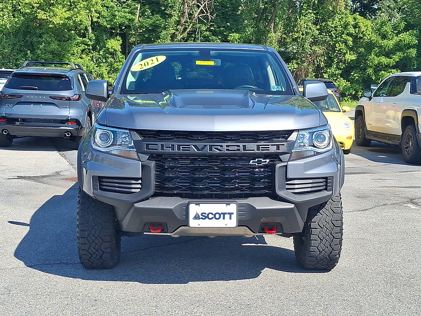 2021 Chevrolet Colorado ZR2 - Photo 2