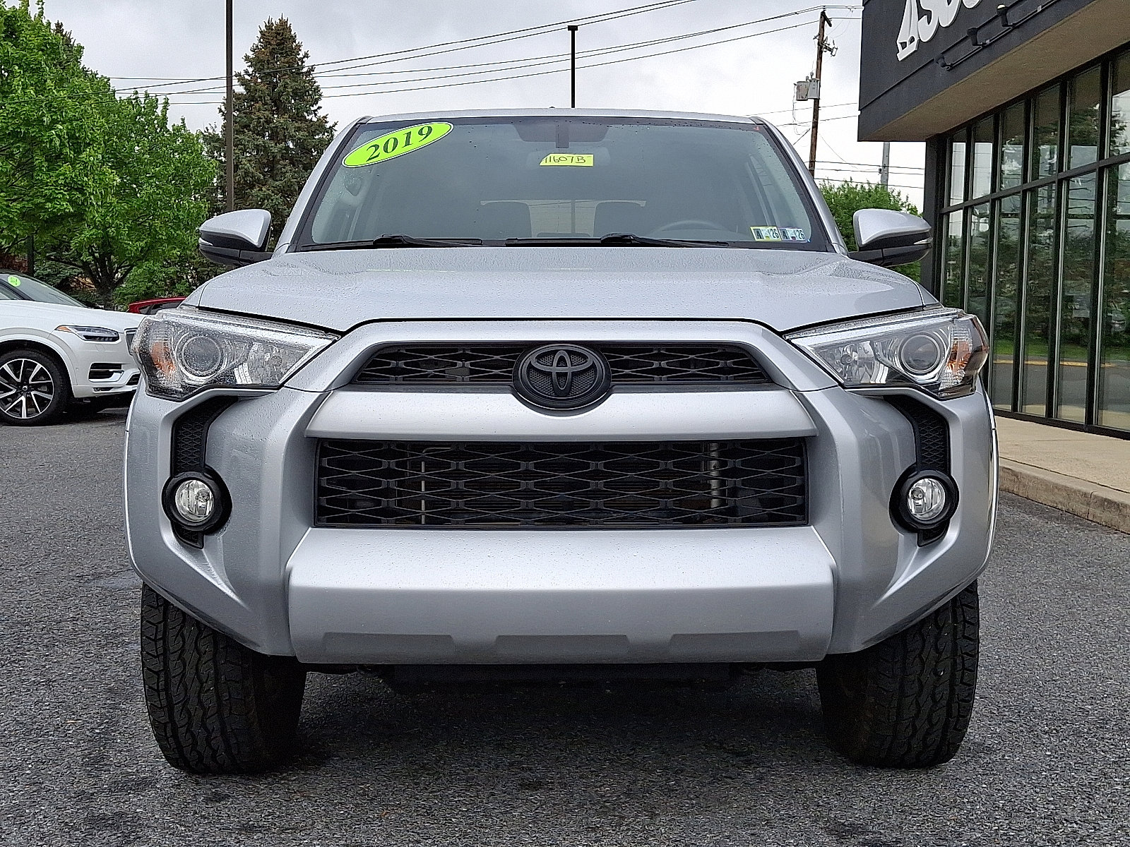 Used 2019 Toyota 4Runner SR5 Premium with VIN JTEBU5JR7K5623012 for sale in Allentown, PA
