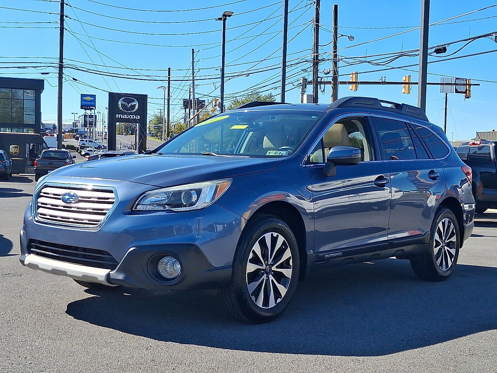 2017 Subaru Outback 2.5i Limited photo 3