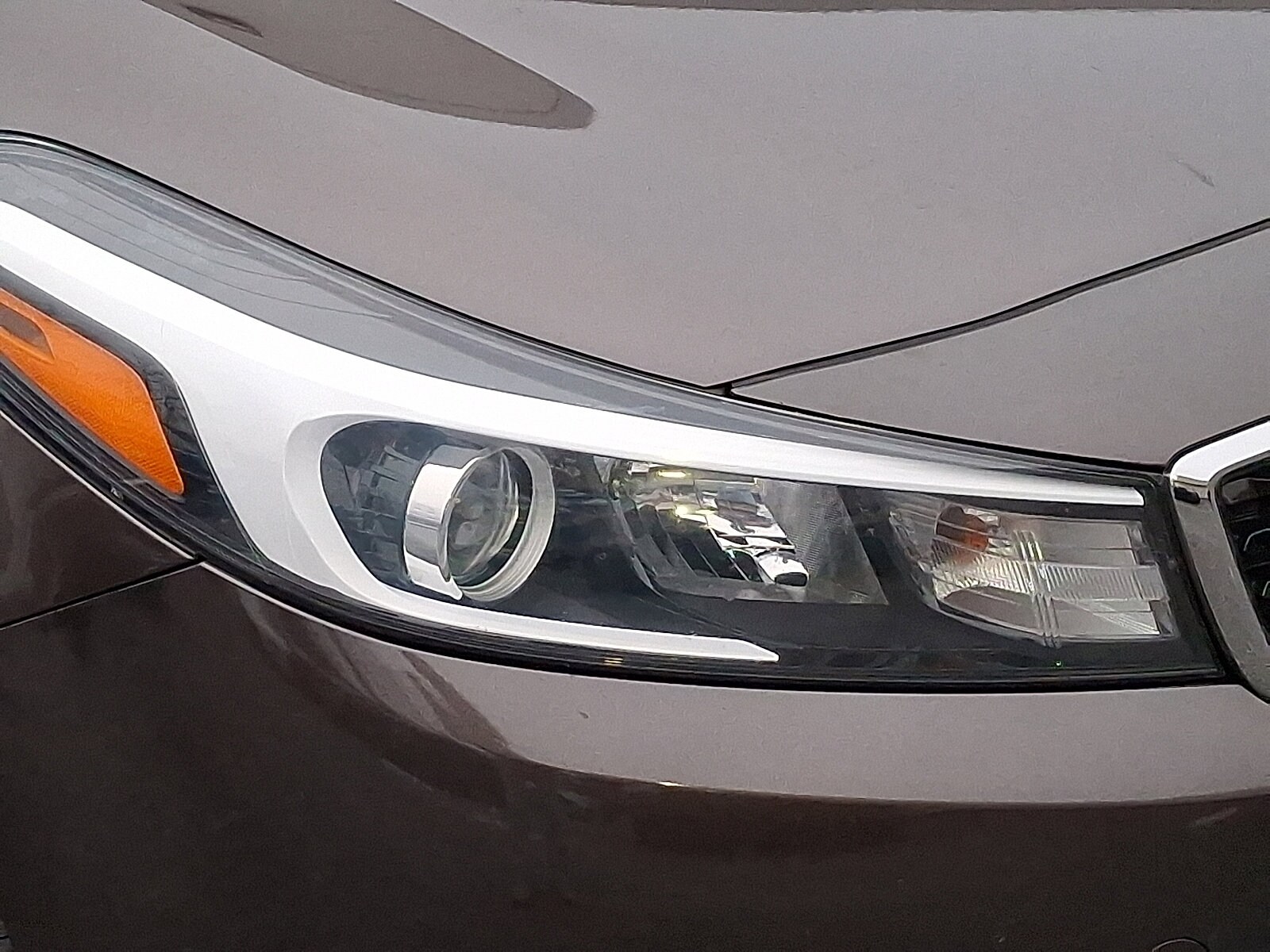 2017 Kia Forte LX photo 4