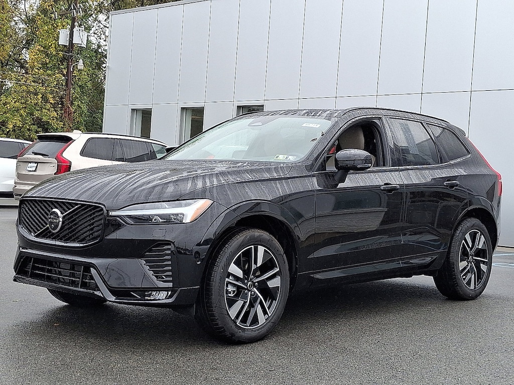 New 2026 Volvo XC60 B5 Plus SUV