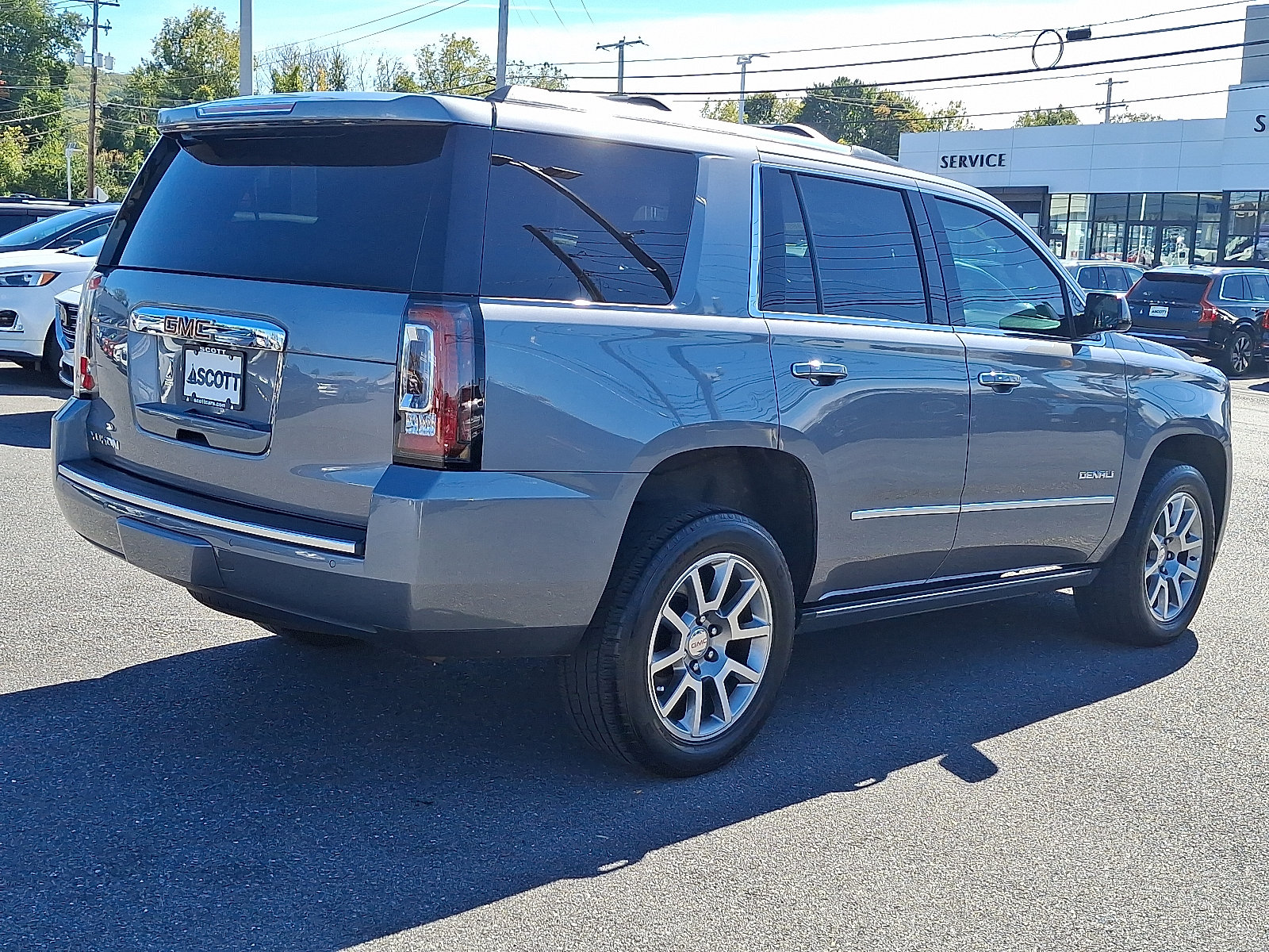 2020 GMC Yukon Denali - Photo 6