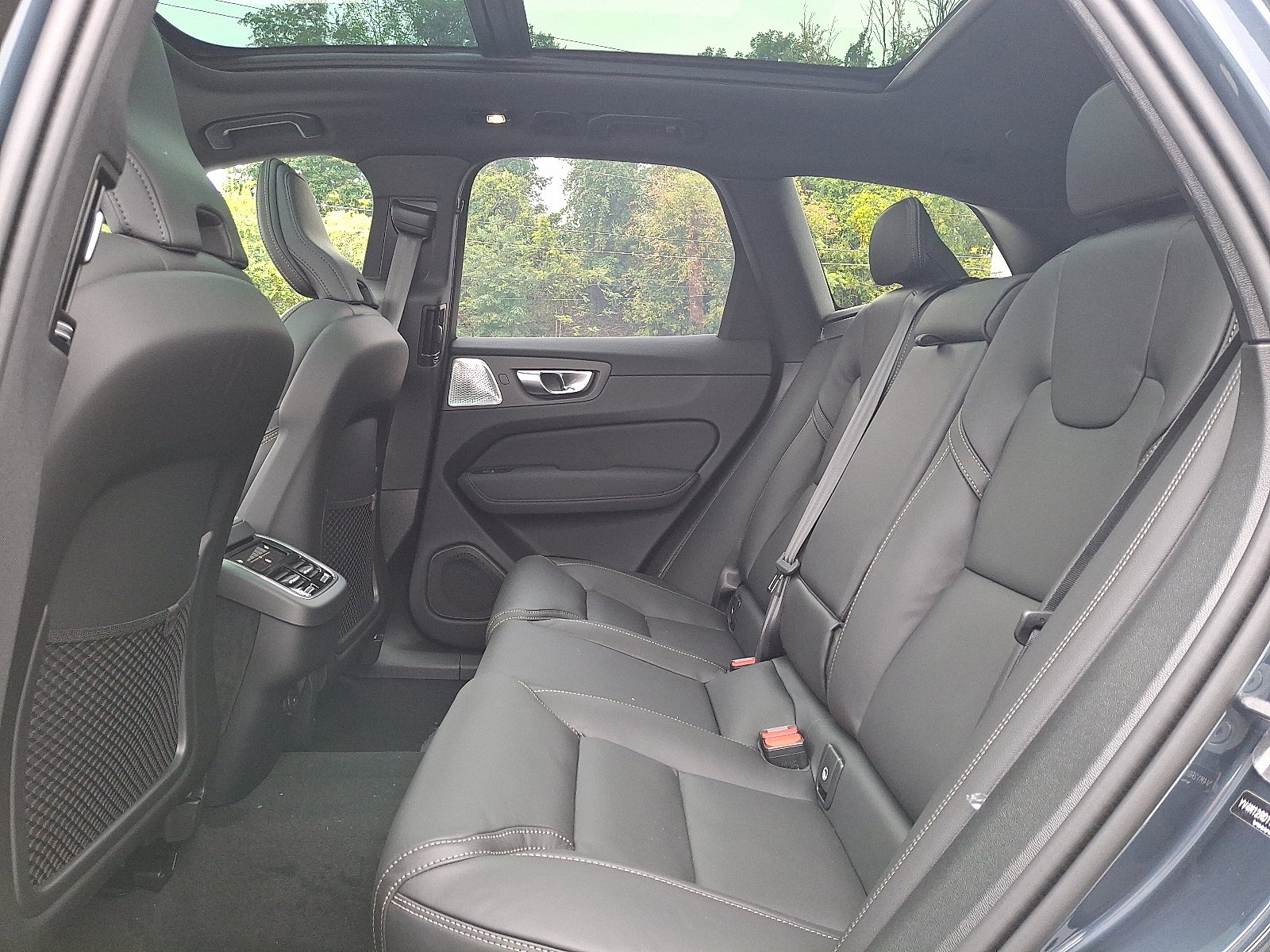 2026 Volvo XC60 Ultra - Photo 8
