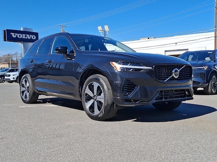 2025 Volvo XC60 plug-in hybrid T8 Core SUV