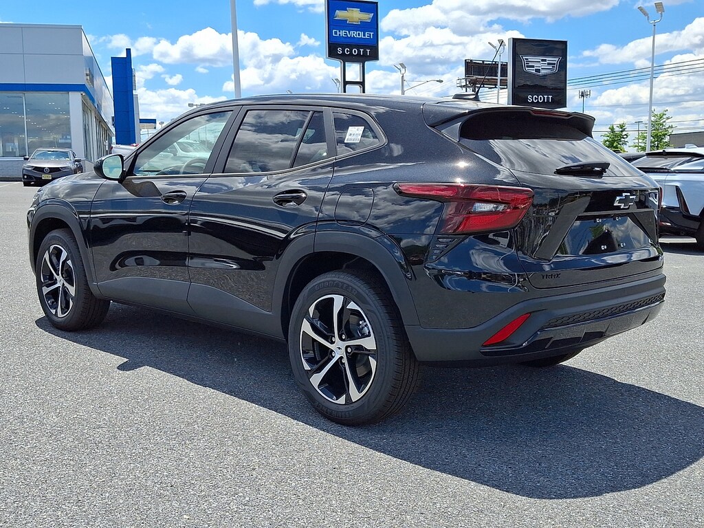 Used 2026 Chevrolet Trax 1RS SUV