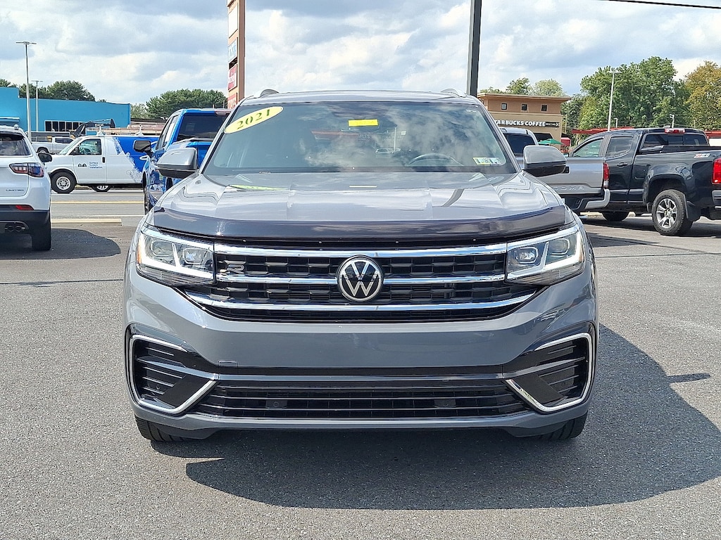 Used 2021 Volkswagen Atlas Cross Sport 3.6L V6 SE w/Technology R-Line 4MOTION SUV