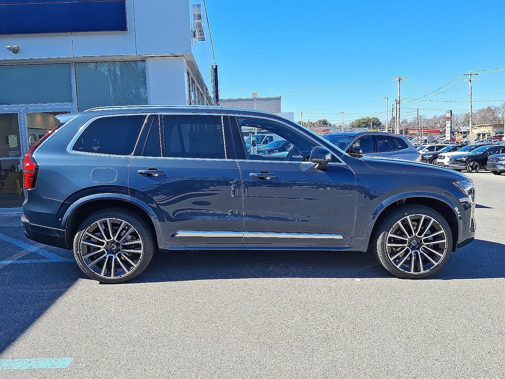 New 2026 Volvo XC90 B6 Plus 7-Seater SUV