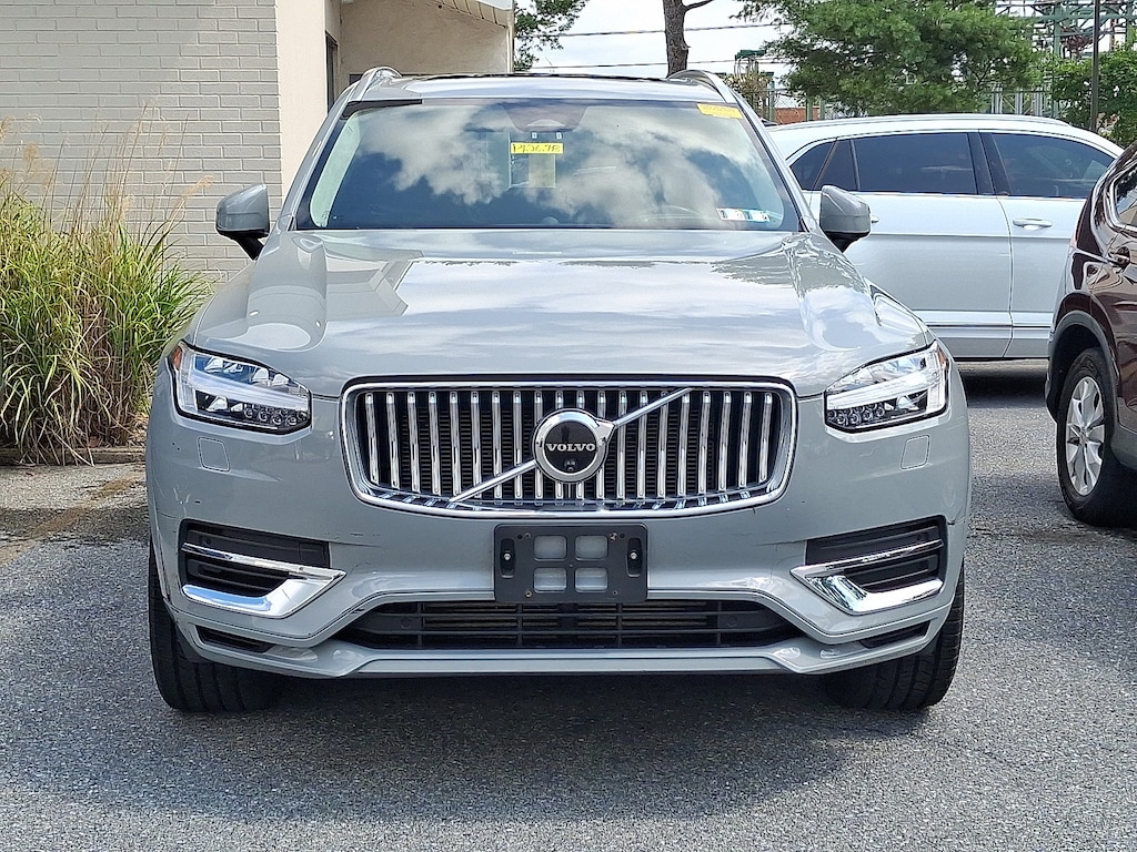 Certified 2024 Volvo XC90 plug-in hybrid T8 Ultimate Bright 7-Seater SUV