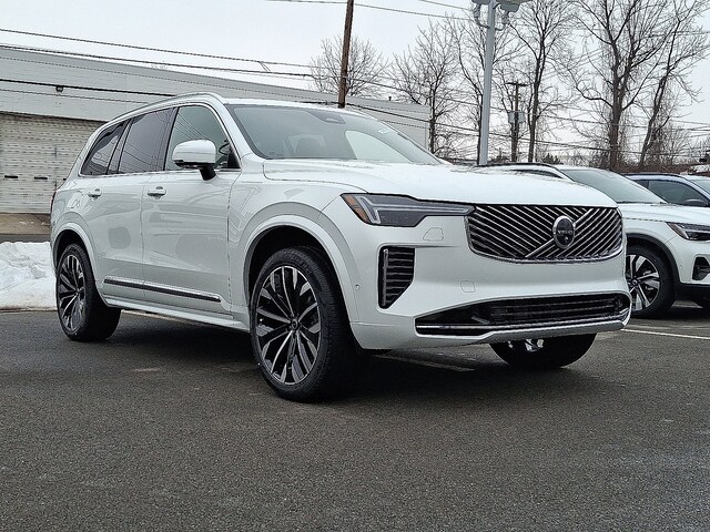 2026 Volvo XC90 B6 Plus 7-Seater AWD SUV