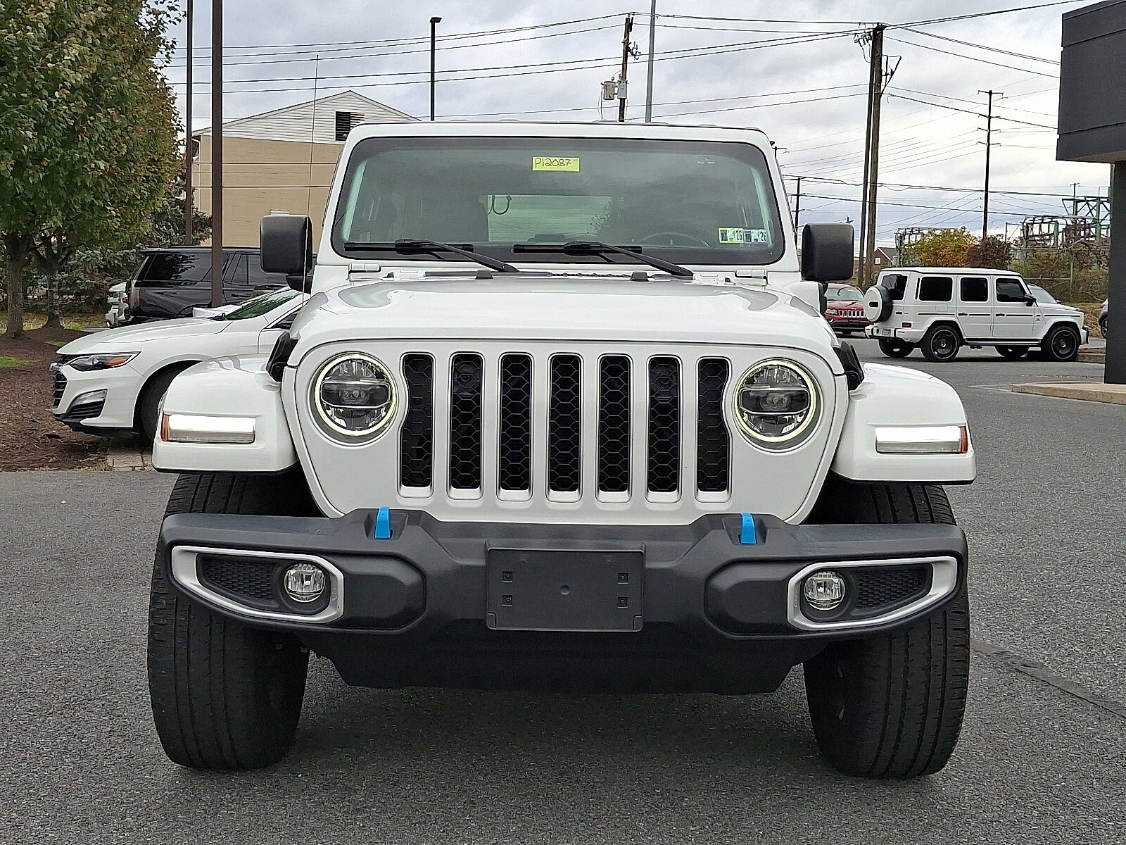 2022 Jeep Wrangler Unlimited 4xe Sahara photo 2