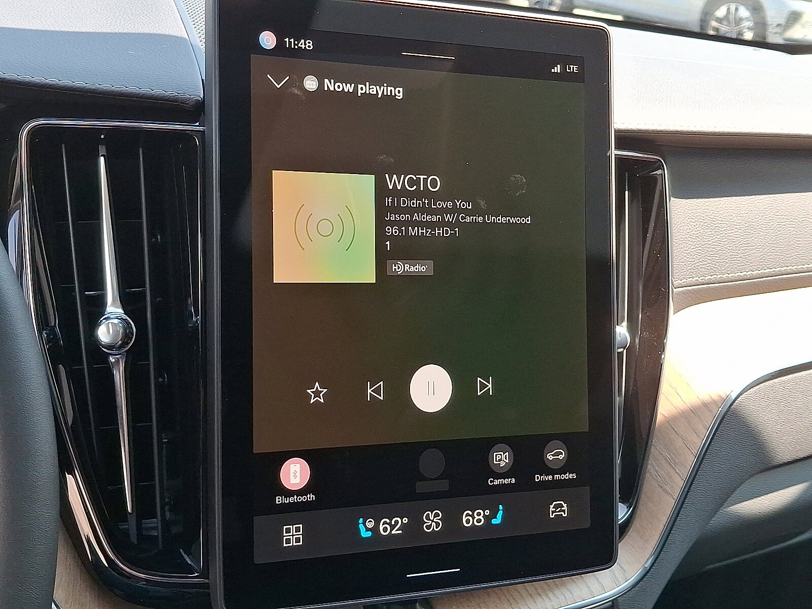 2026 Volvo XC60 Ultra - Photo 18