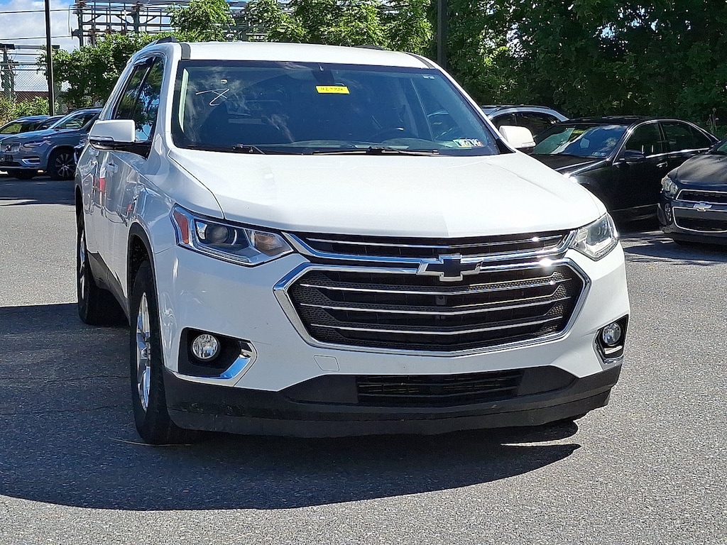 Used 2018 Chevrolet Traverse LT Cloth w/1LT SUV
