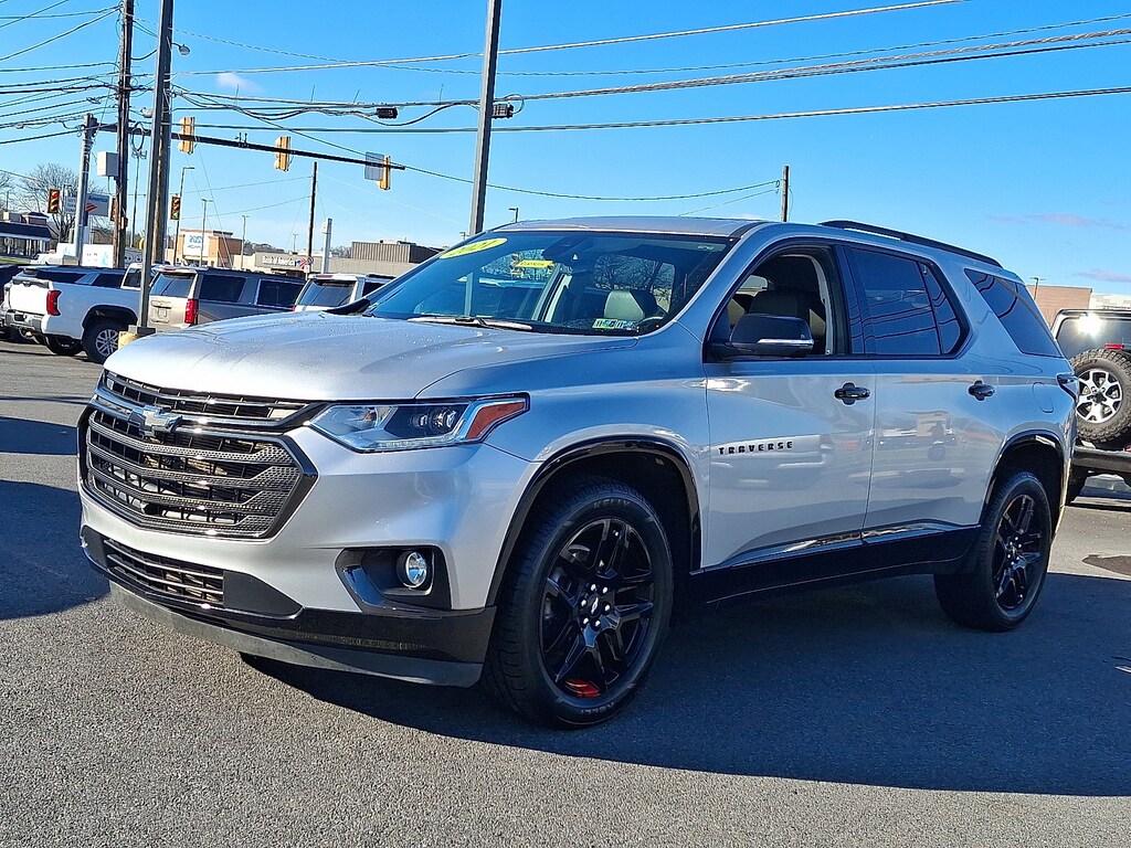 Used 2021 Chevrolet Traverse Premier SUV