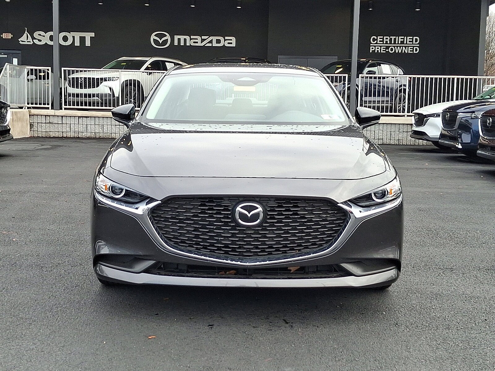 2025 Mazda Mazda3 Sedan 2.5 Select Sport photo 2