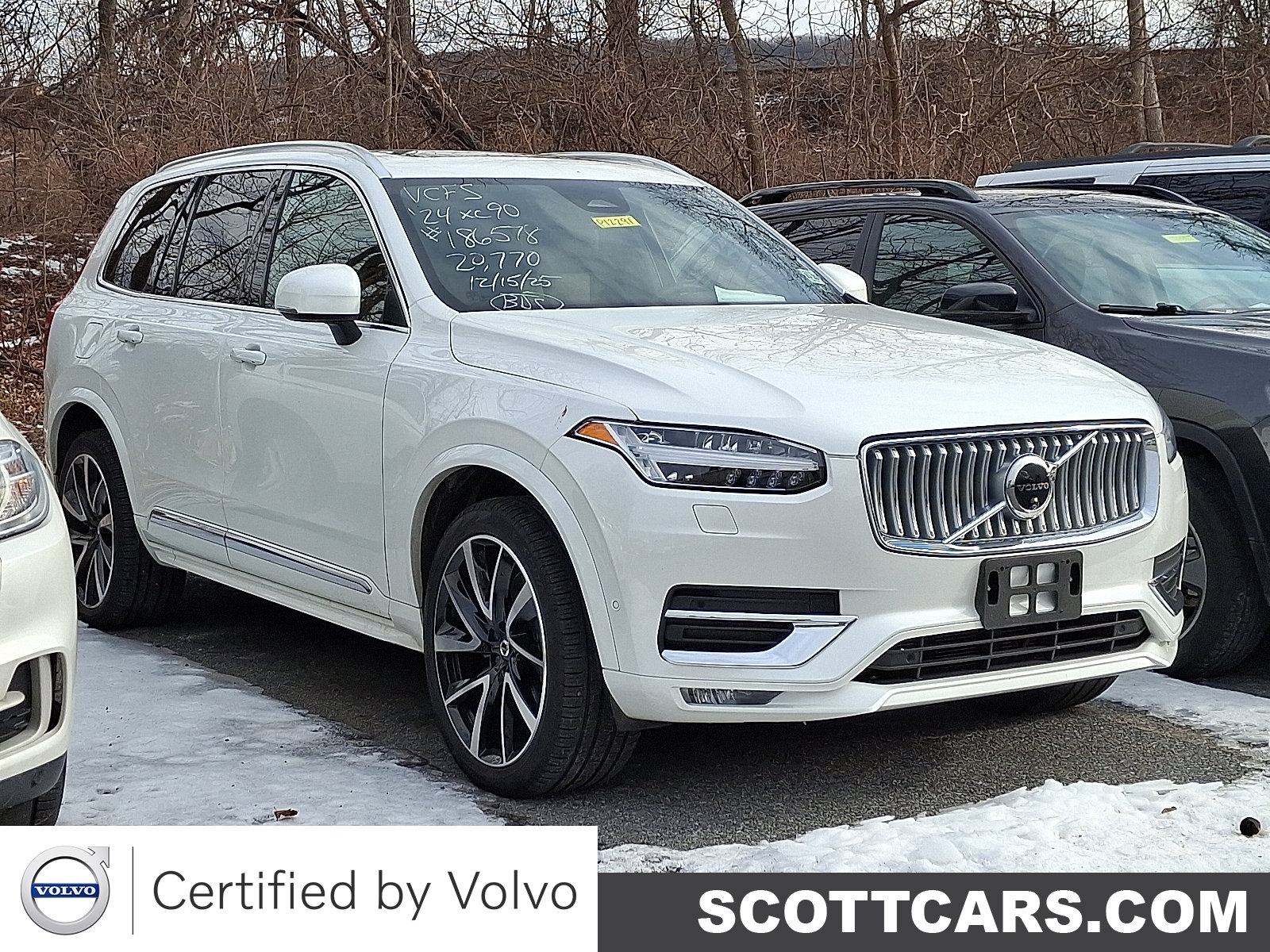 2024 Volvo XC90 Plus's photo